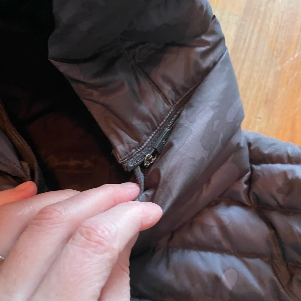 Lululemon pack it down jacket - Picture 10 of 15